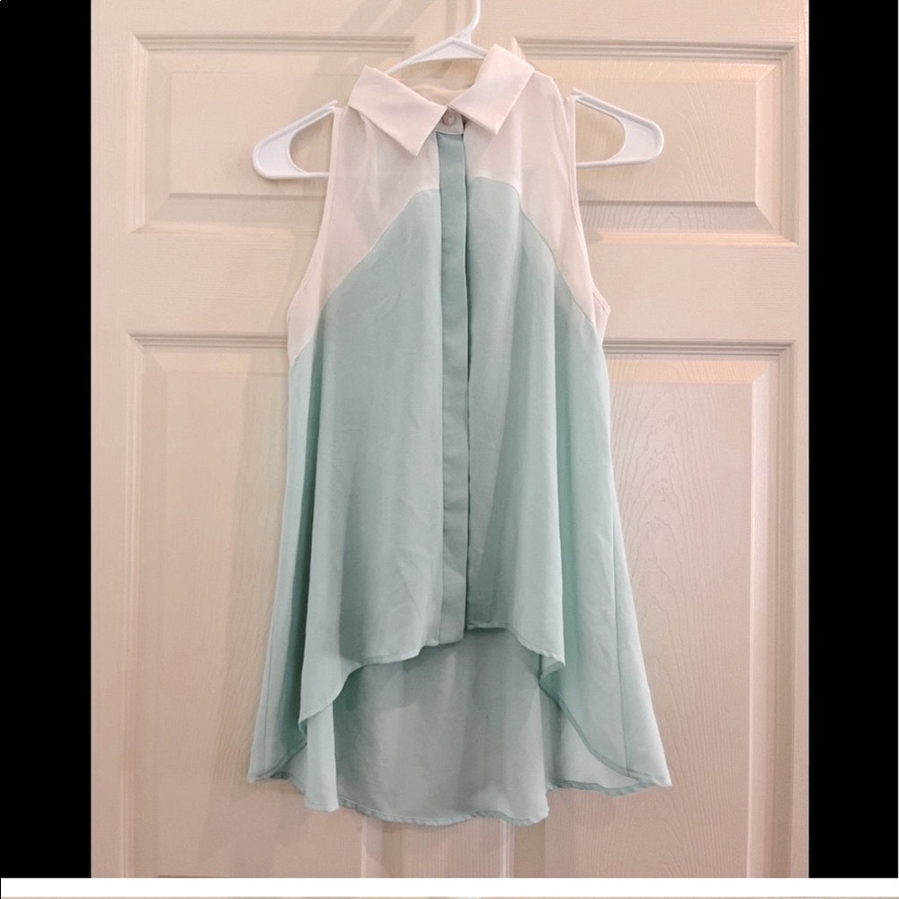 B Jewel hi low mint blouse